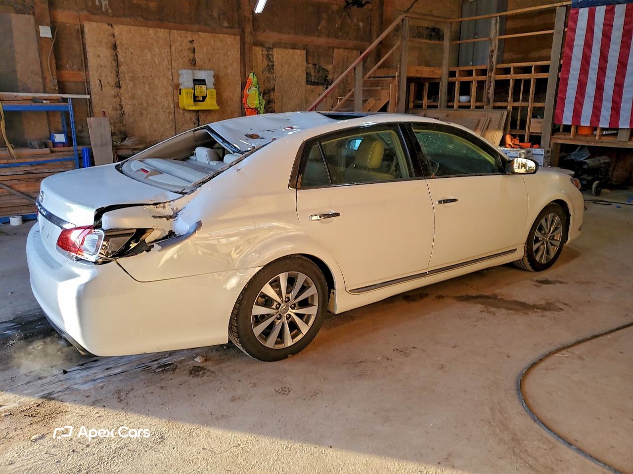 Toyota Avalon 2011