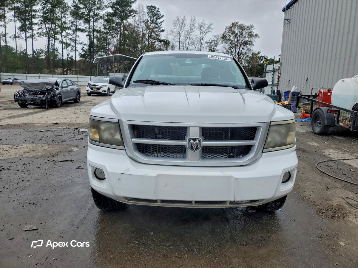 Dodge Dakota 2010