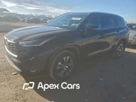 Toyota Highlander 2021 - Image 1 of 14