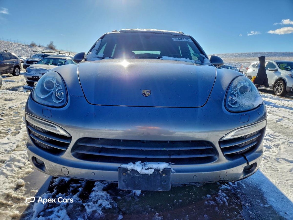 Porsche Cayenne 2012