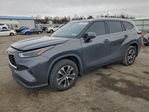 Toyota Highlander 2021