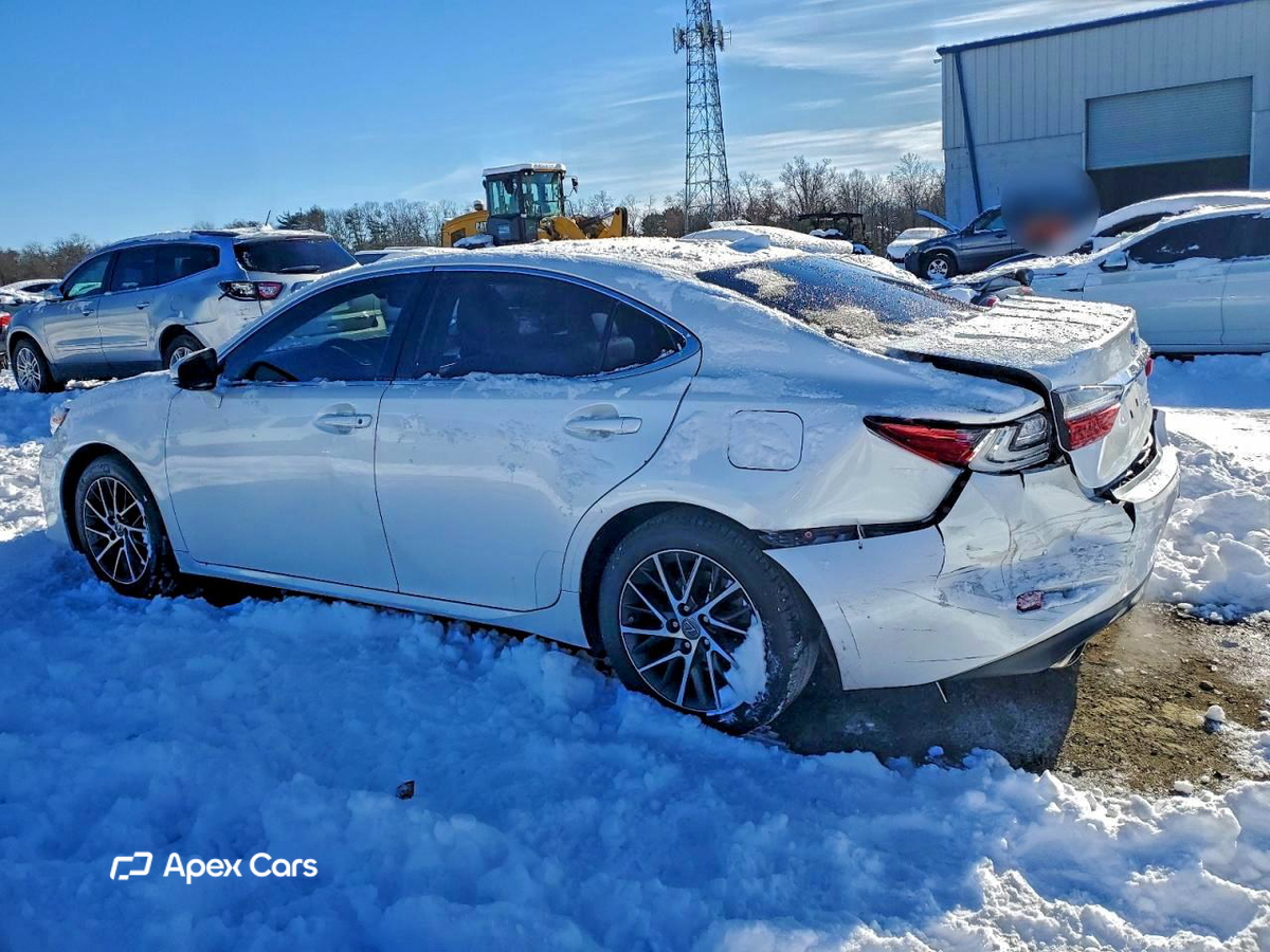 Lexus ES 2016