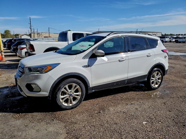 Ford Escape 2018 - Image 1 of 13