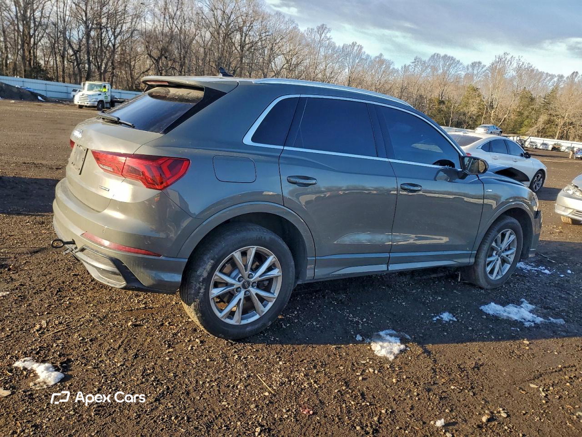 Audi Q3 2021