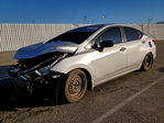 Nissan Versa 2021