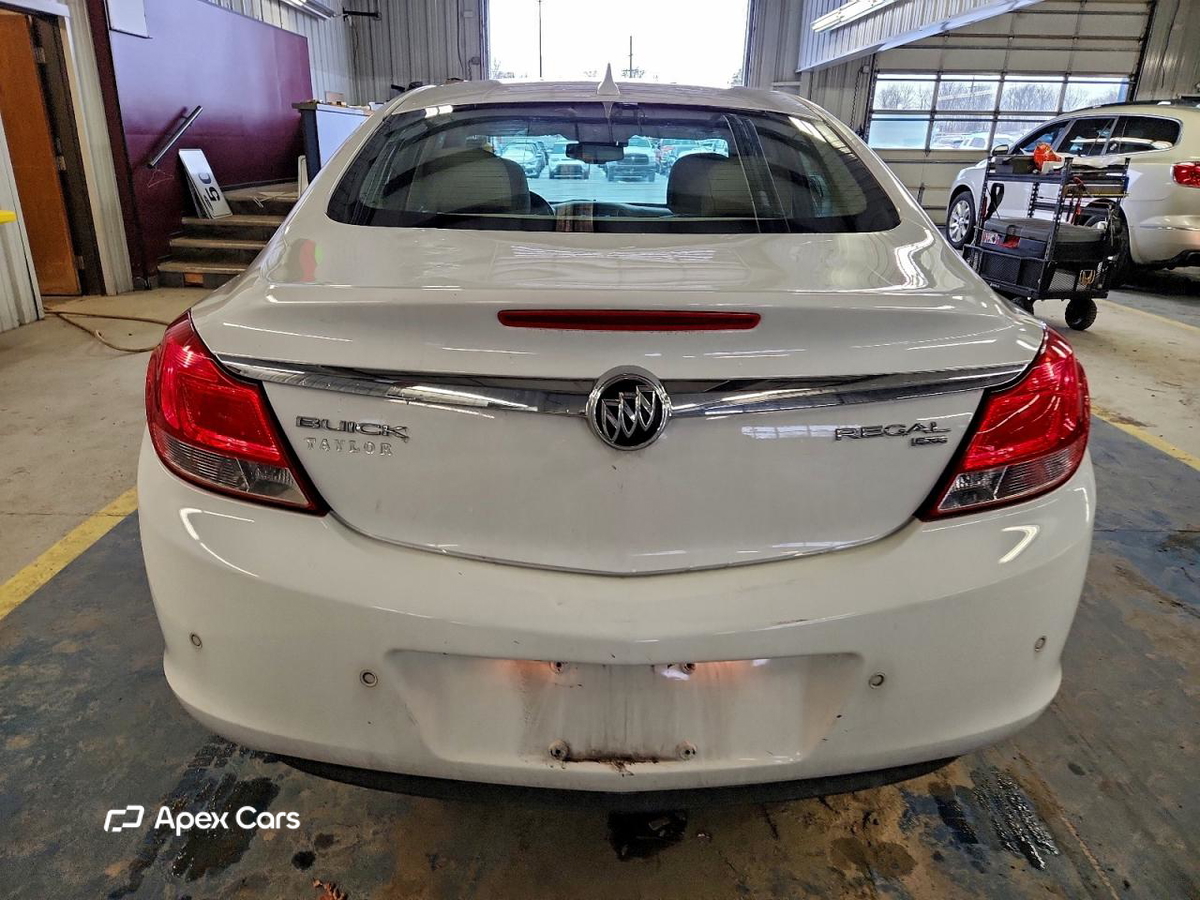 Buick Regal 2011