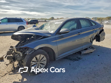 Volkswagen Jetta 2019 - Image 1 of 13