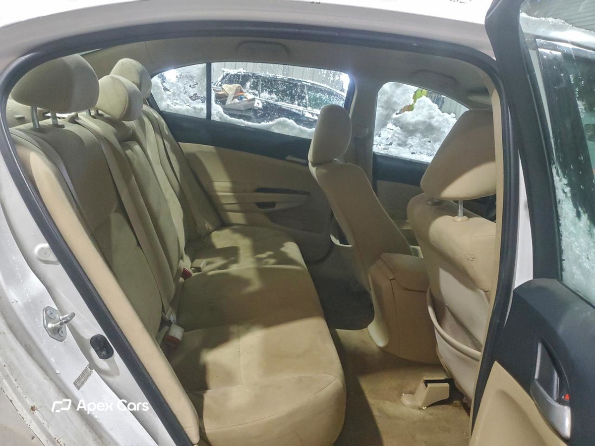 Honda Accord 2011