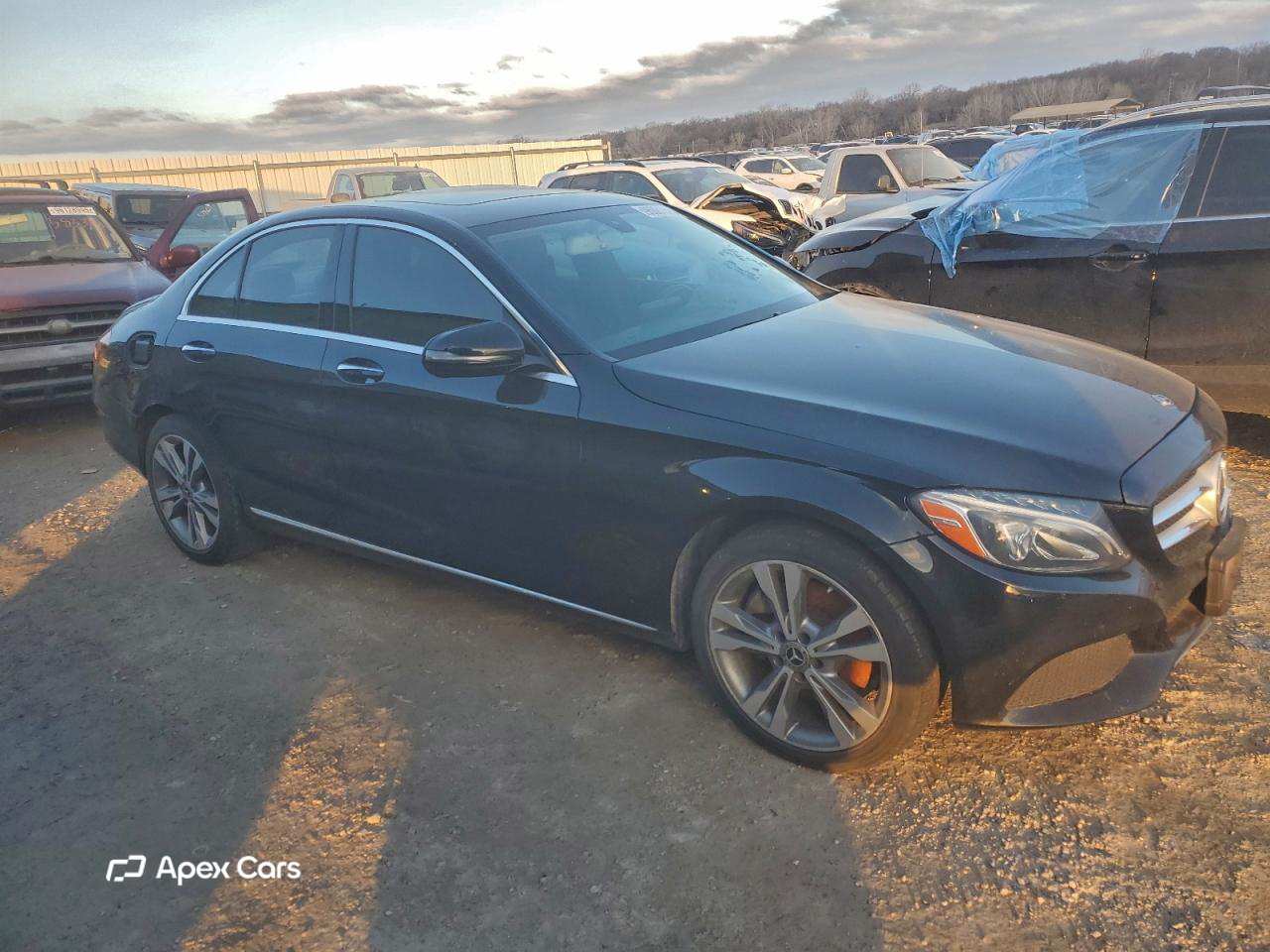 Mercedes-Benz  2018