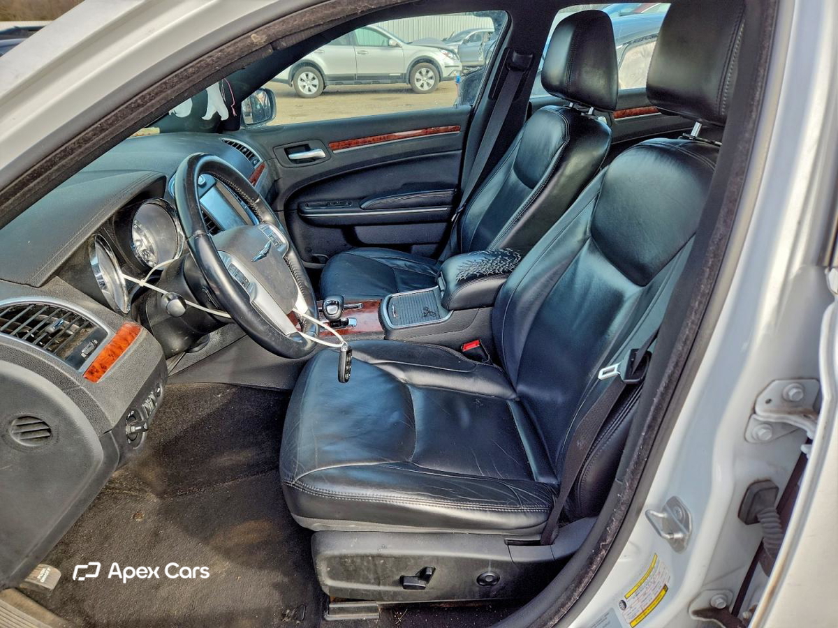 Chrysler 300 2014