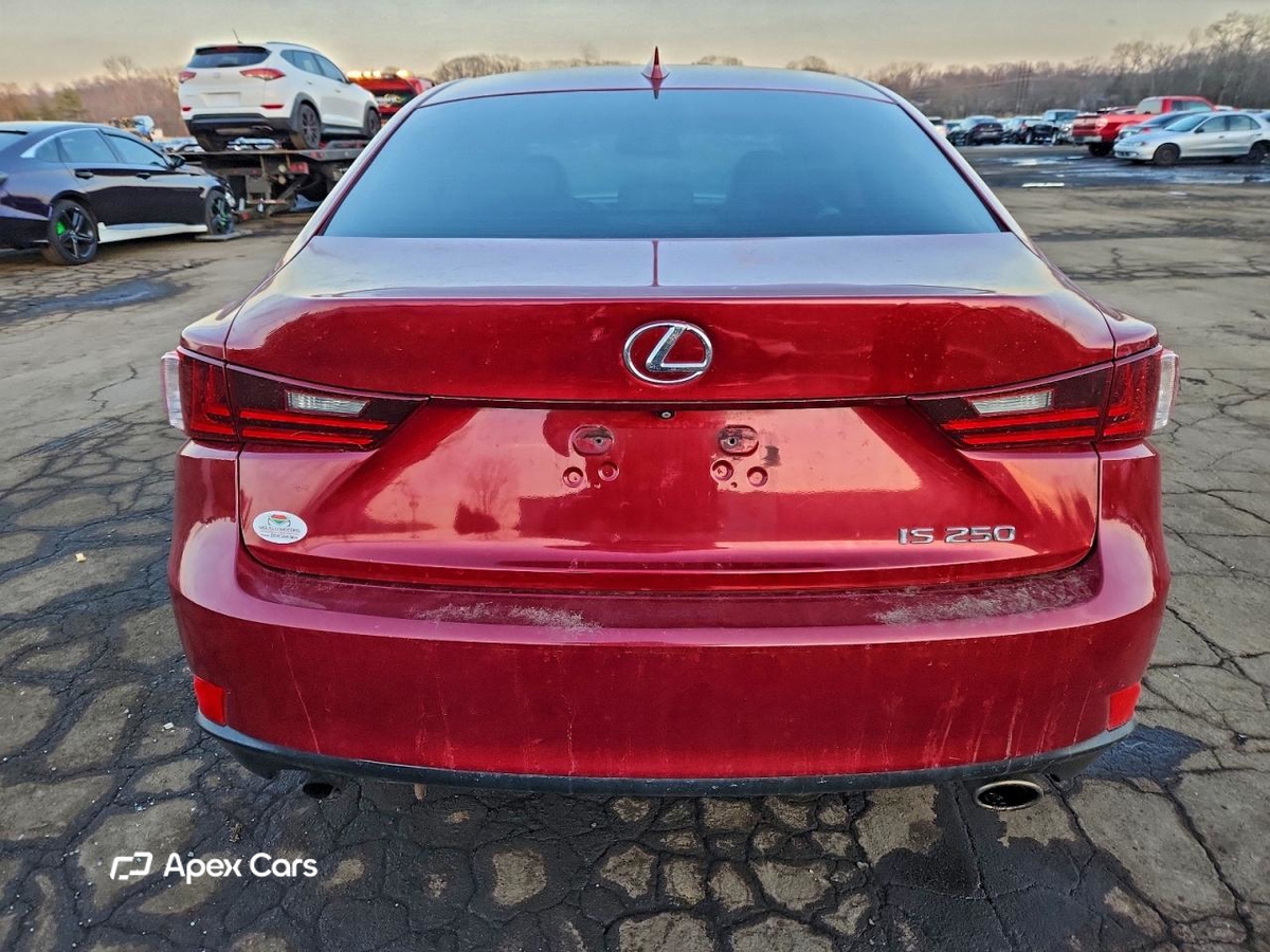 Lexus IS 2015