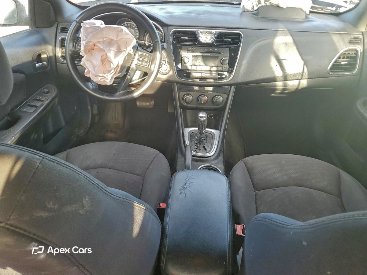 Chrysler 200 2014