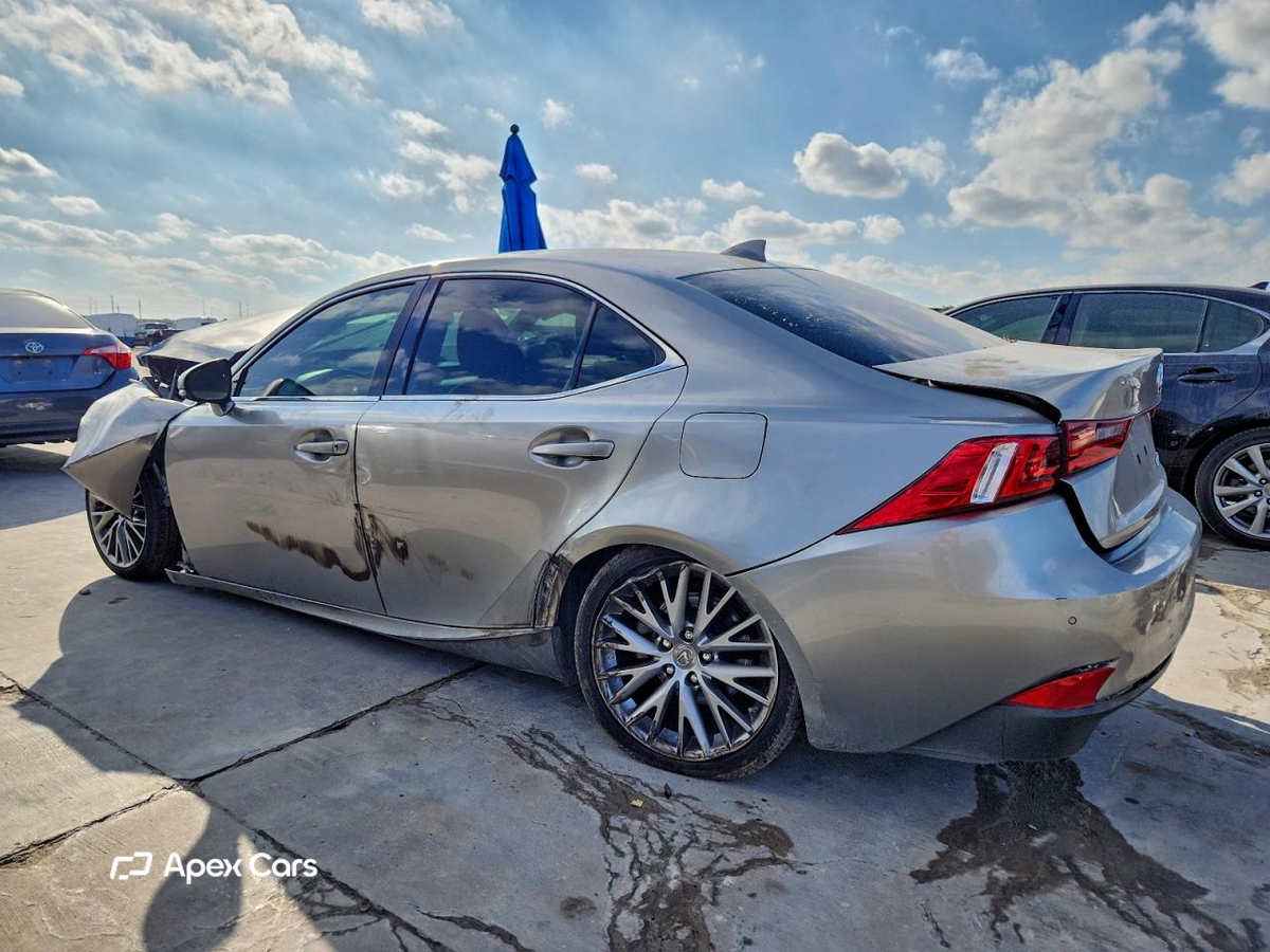 Lexus IS 2014