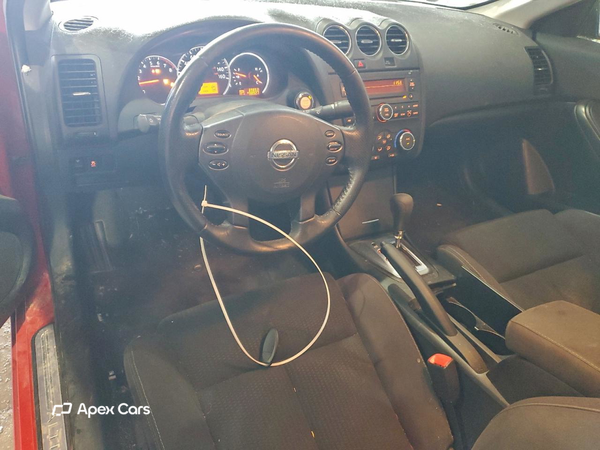 Nissan Altima 2012
