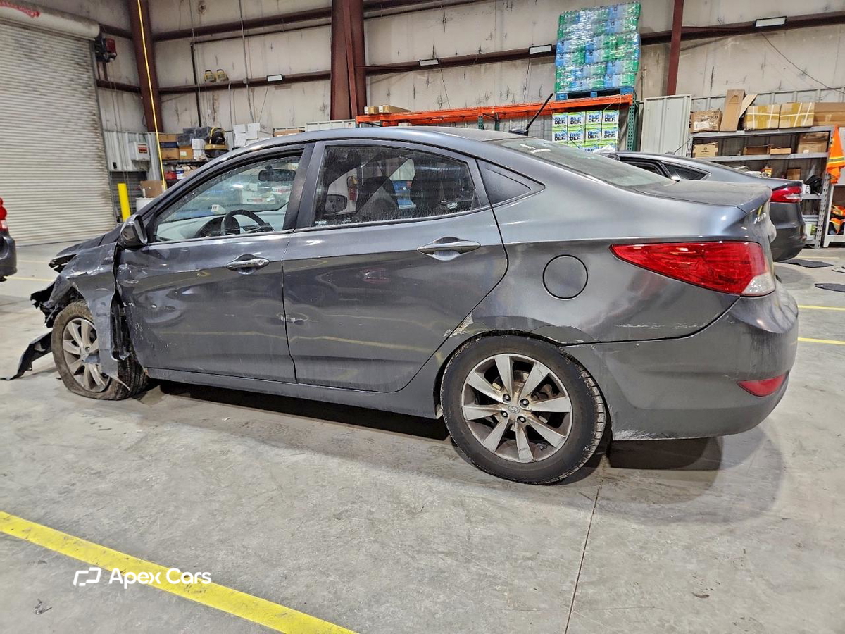 Hyundai Accent 2012