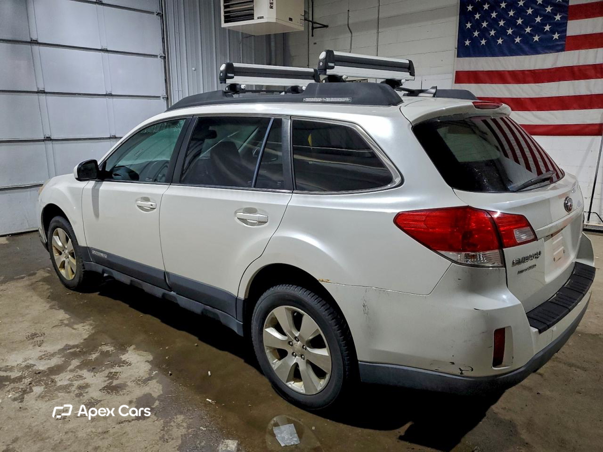 Subaru Outback 2011