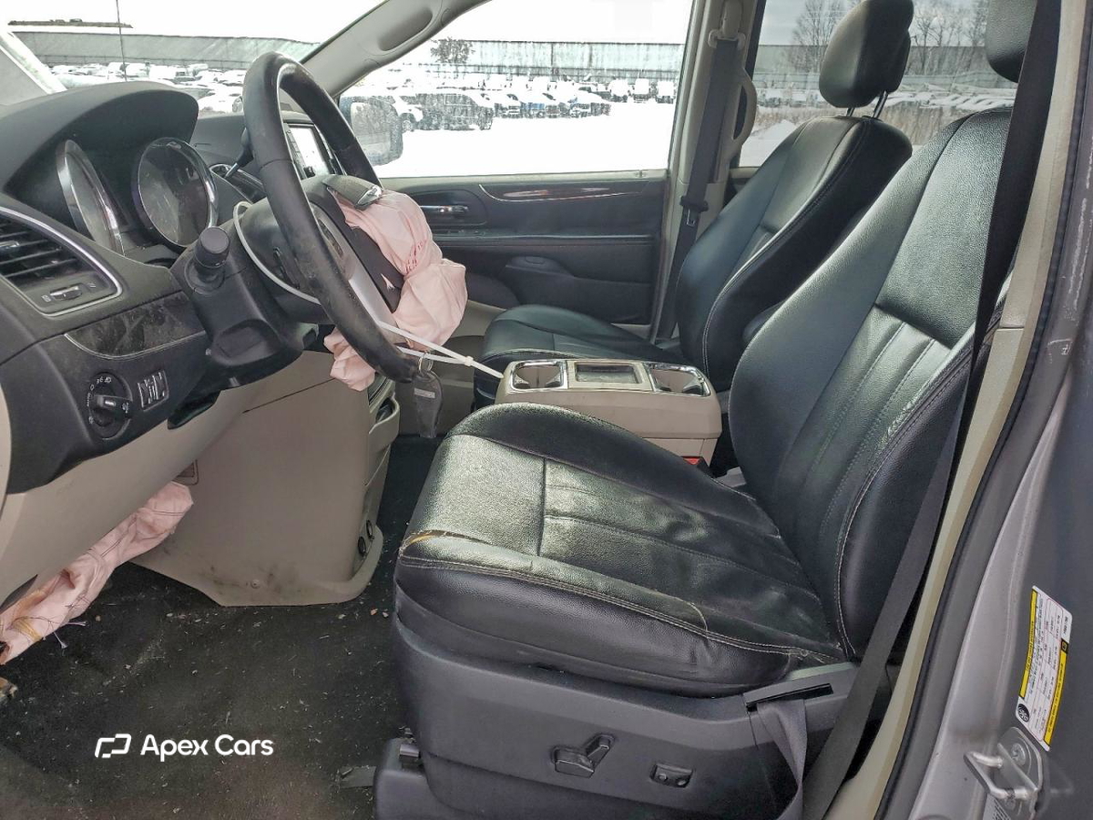 Chrysler Voyager 2015