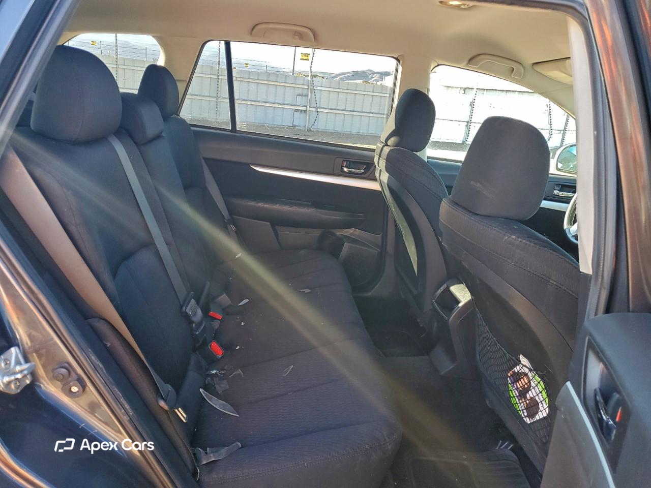 Subaru Outback 2011