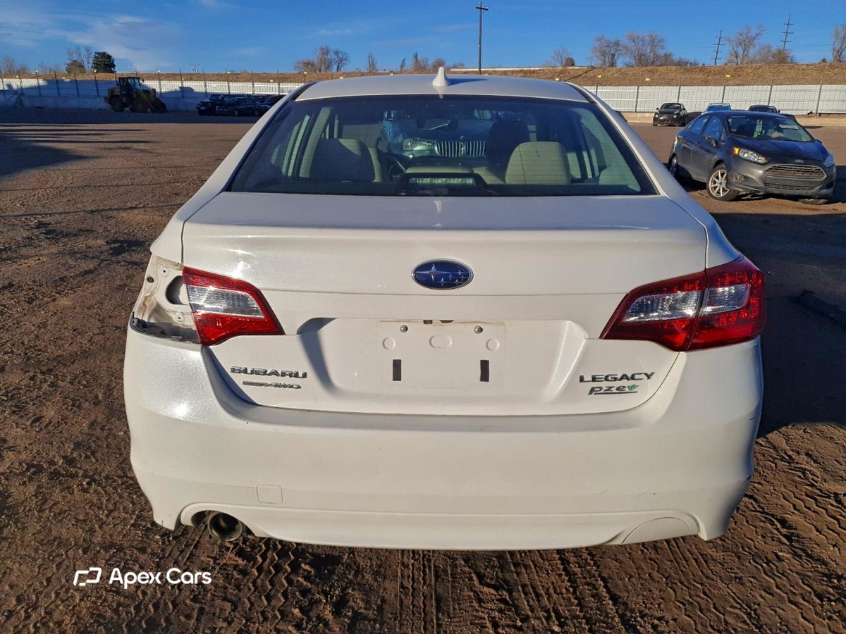 Subaru Legacy 2017