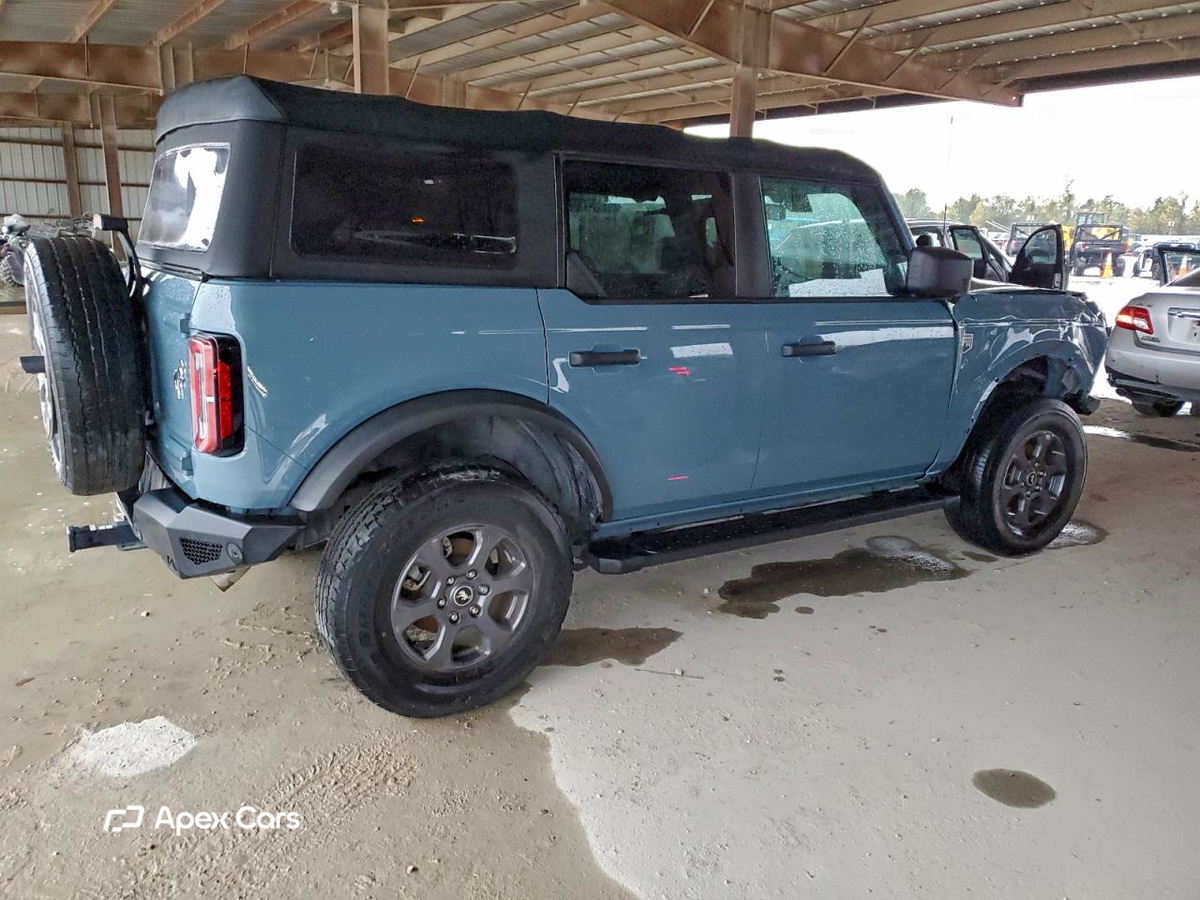 Ford Bronco 2022