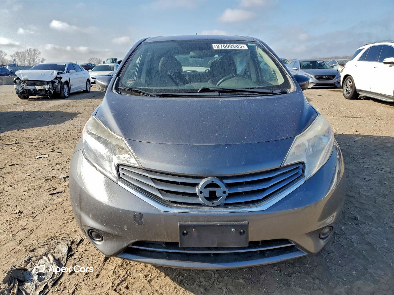Nissan Versa 2016