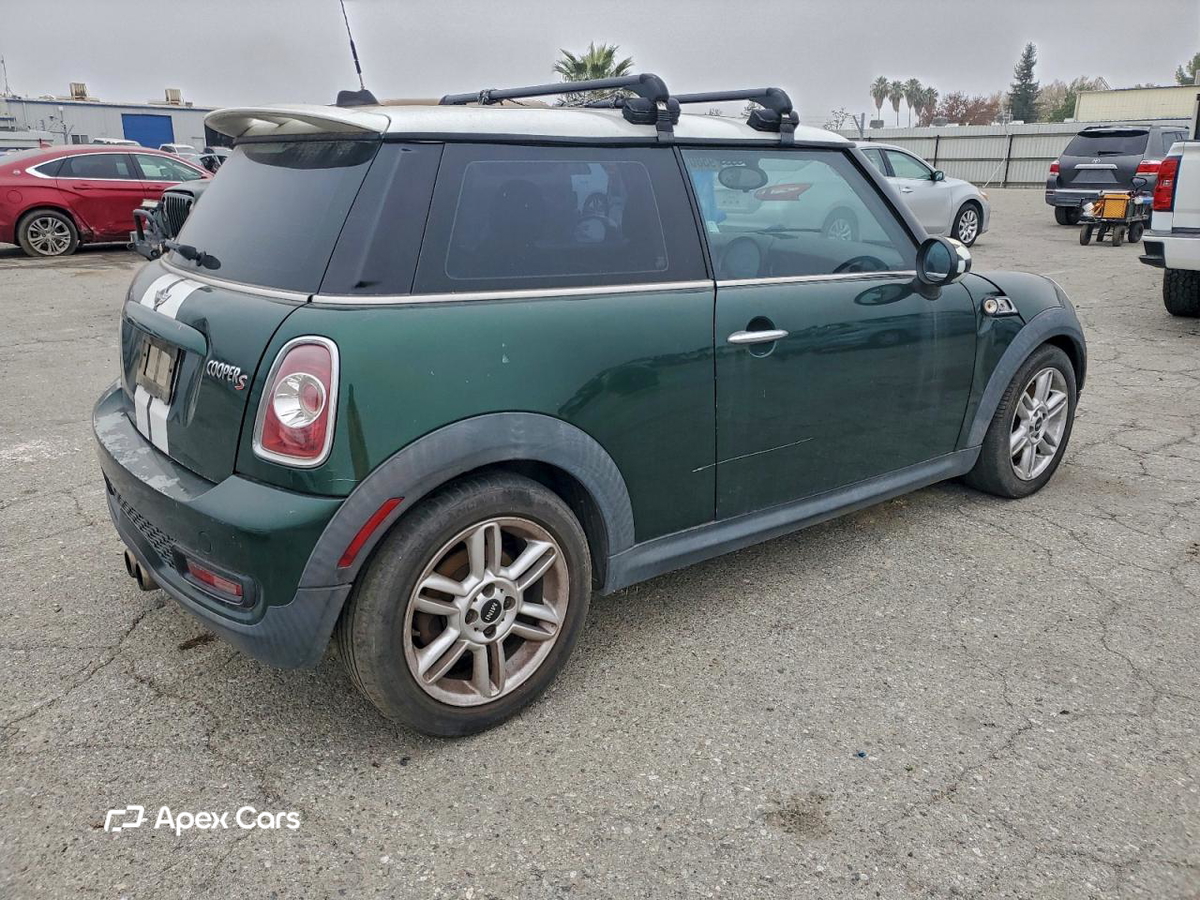 MINI Cooper 2012
