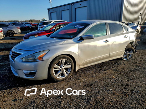 Nissan Altima 2015 - Image 1 of 12