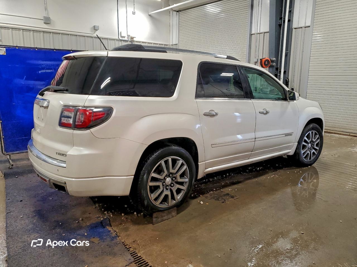 GMC Acadia 2015