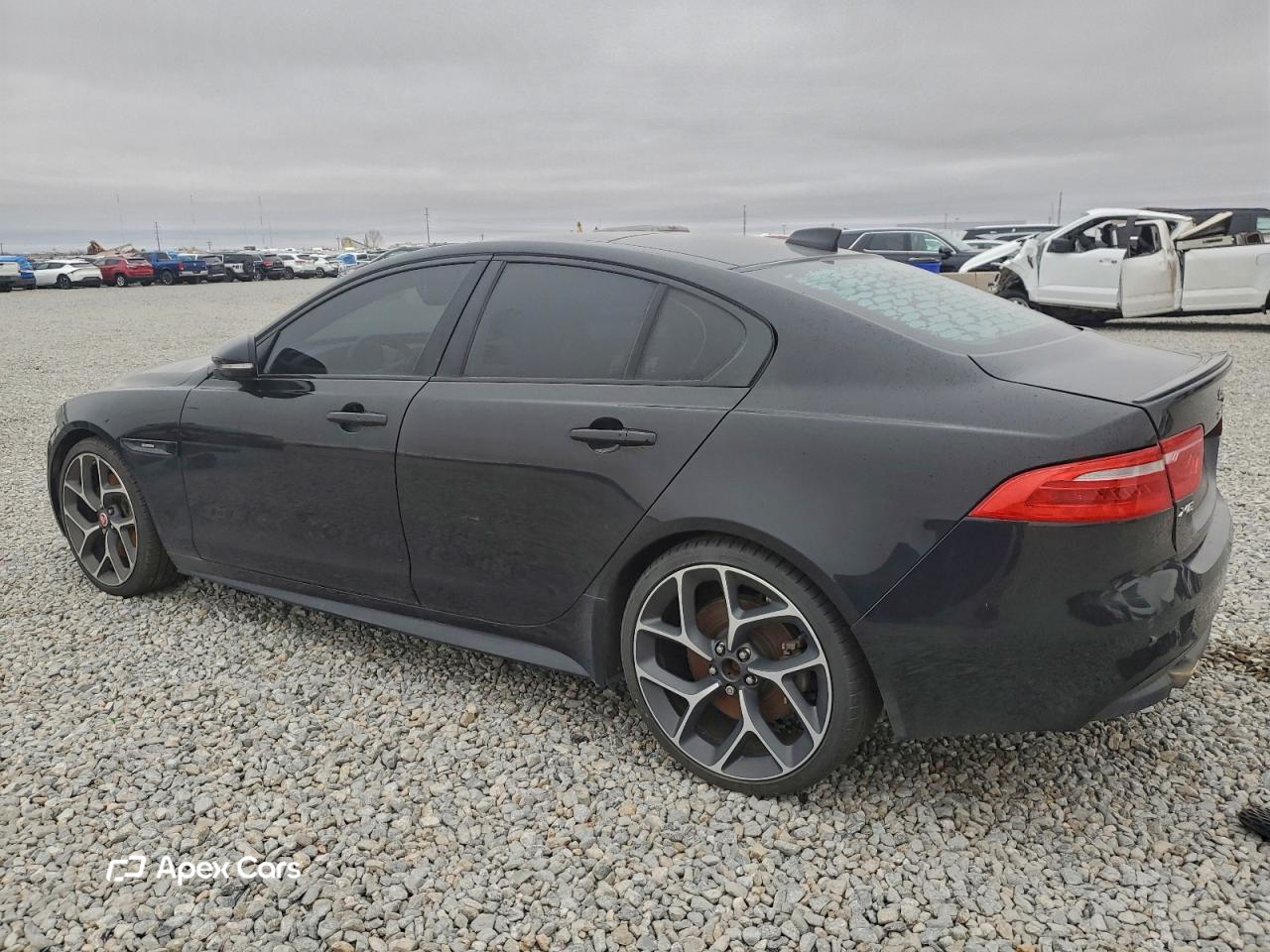 Jaguar XE 2017