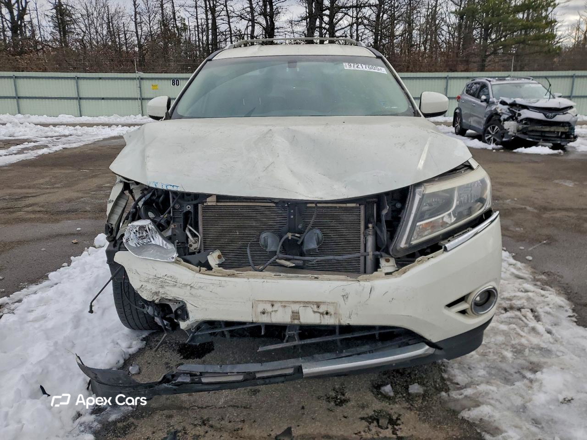 Nissan Pathfinder 2016