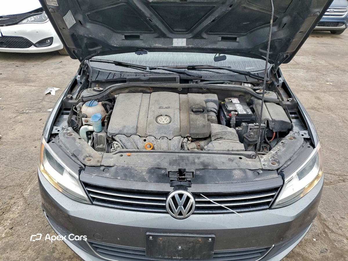 Volkswagen Jetta 2013