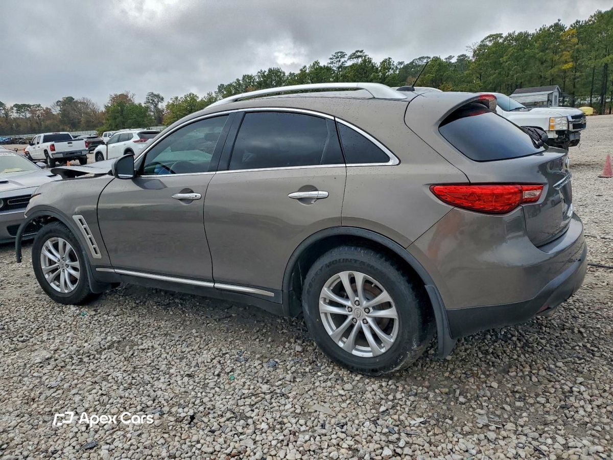Infiniti FX 2010