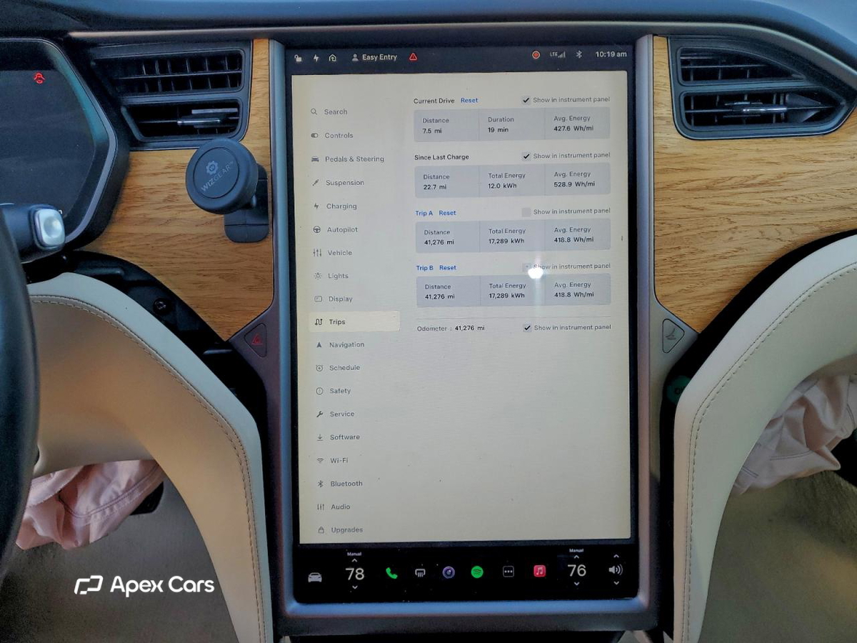 Tesla Model S 2018