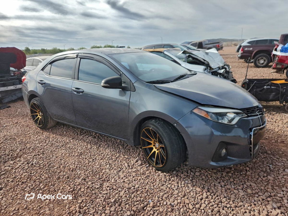 Toyota Corolla 2015
