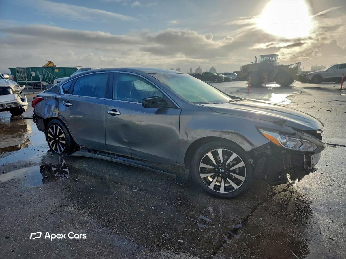 Nissan Altima 2018
