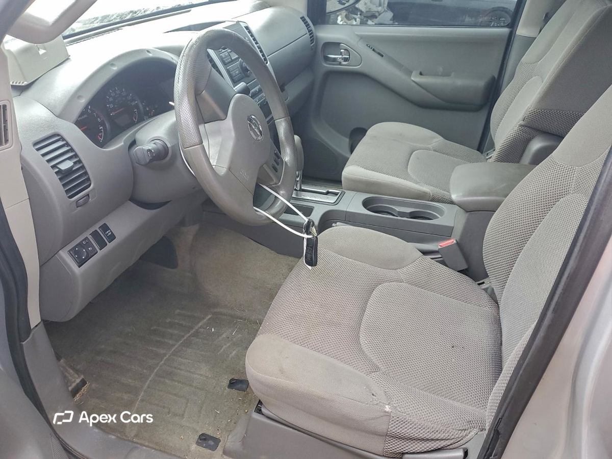 Nissan Navara (Frontier) 2012