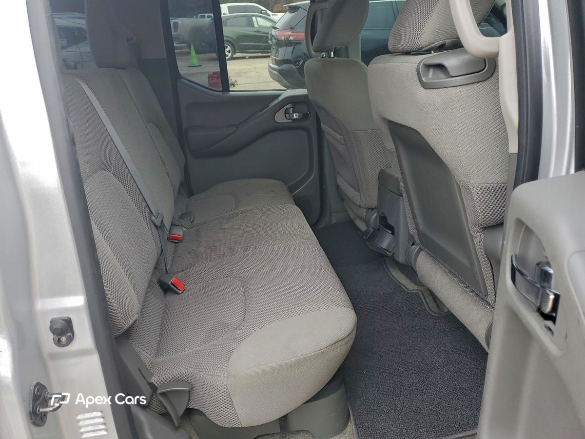 Nissan Navara (Frontier) 2012