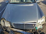 Mercedes-Benz  2005