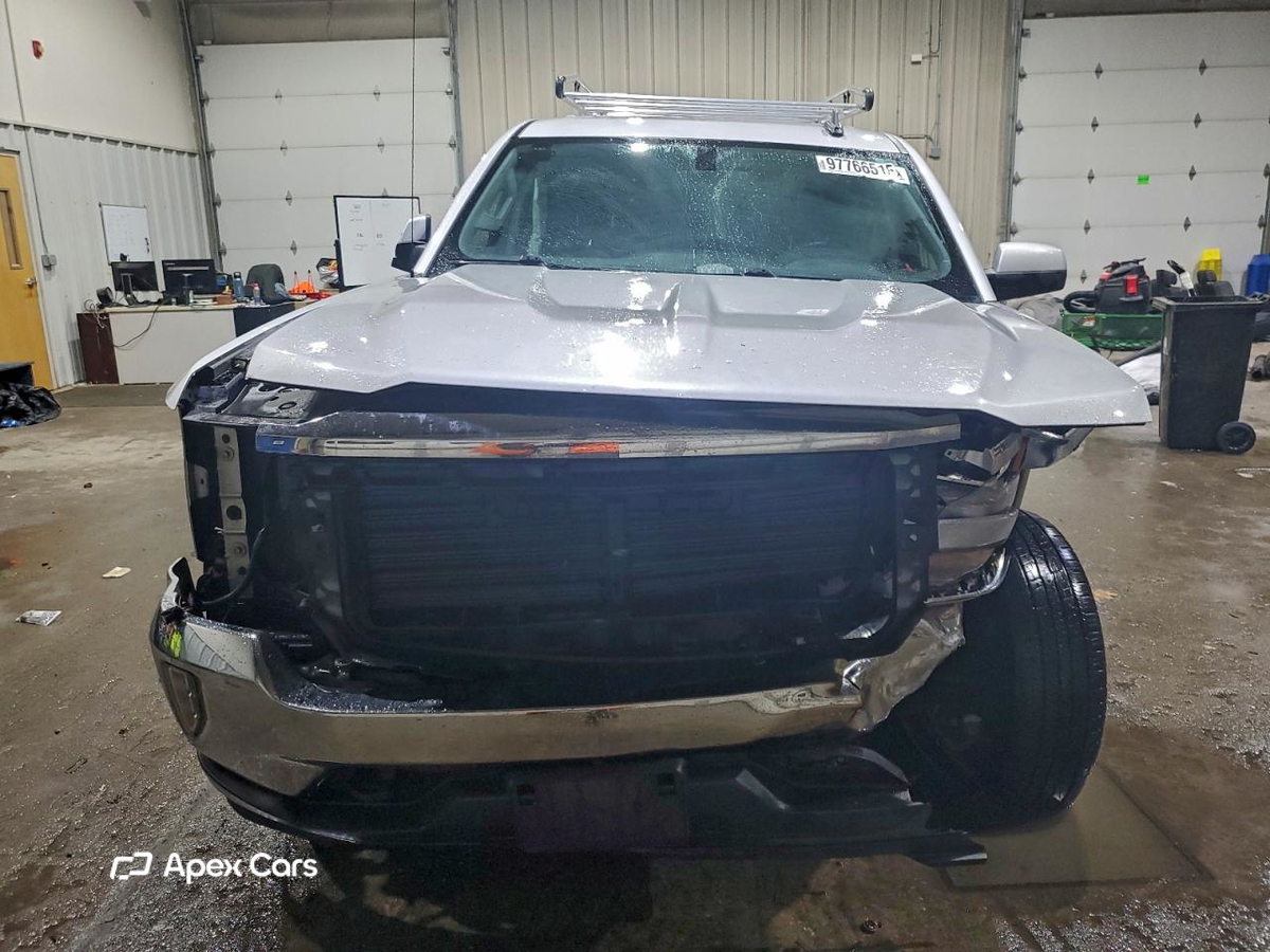 Chevrolet Silverado 2017