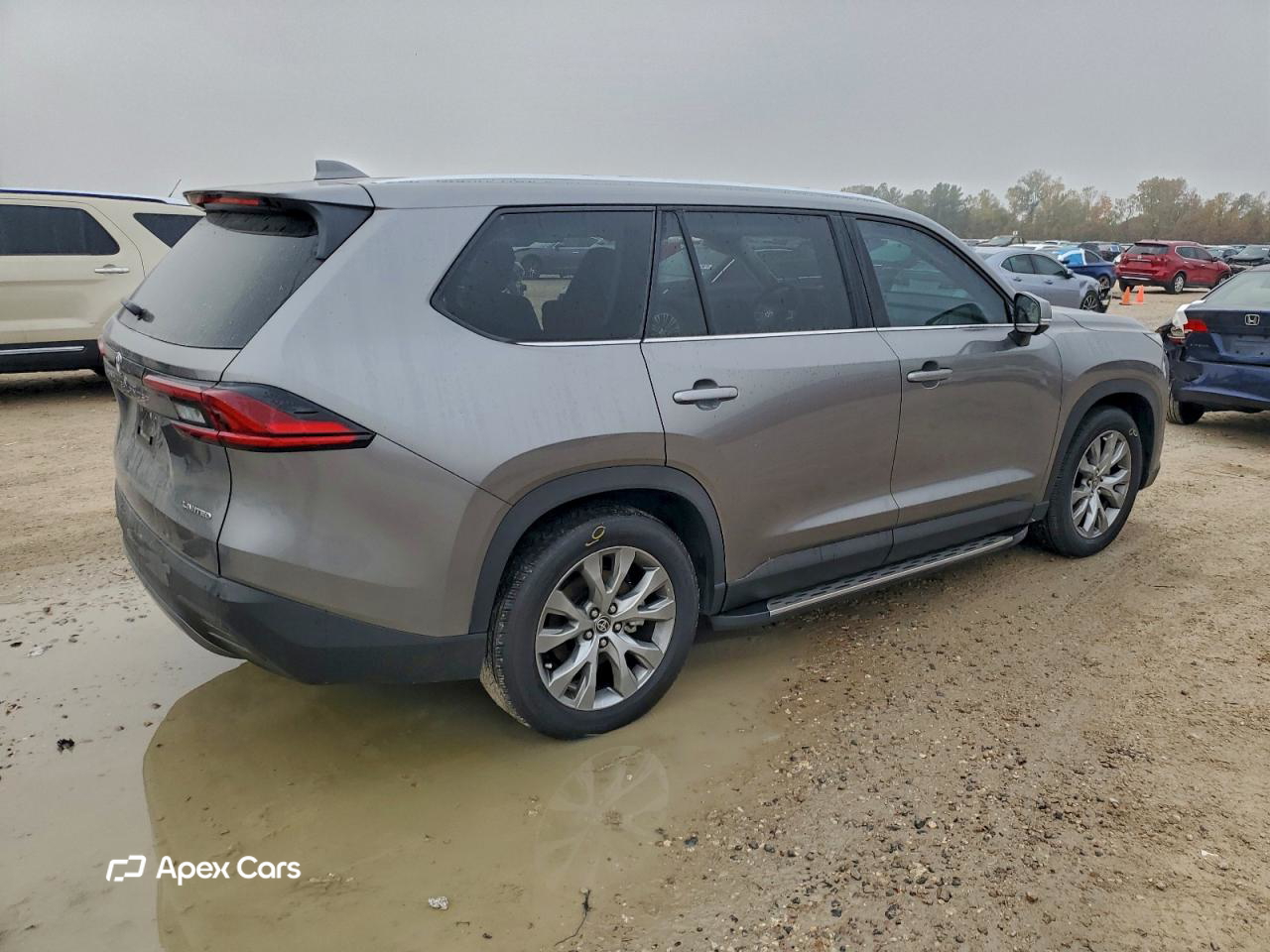 Toyota Highlander 2025