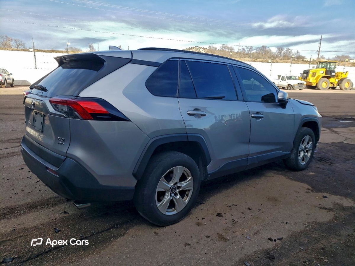 Toyota RAV 4 2021