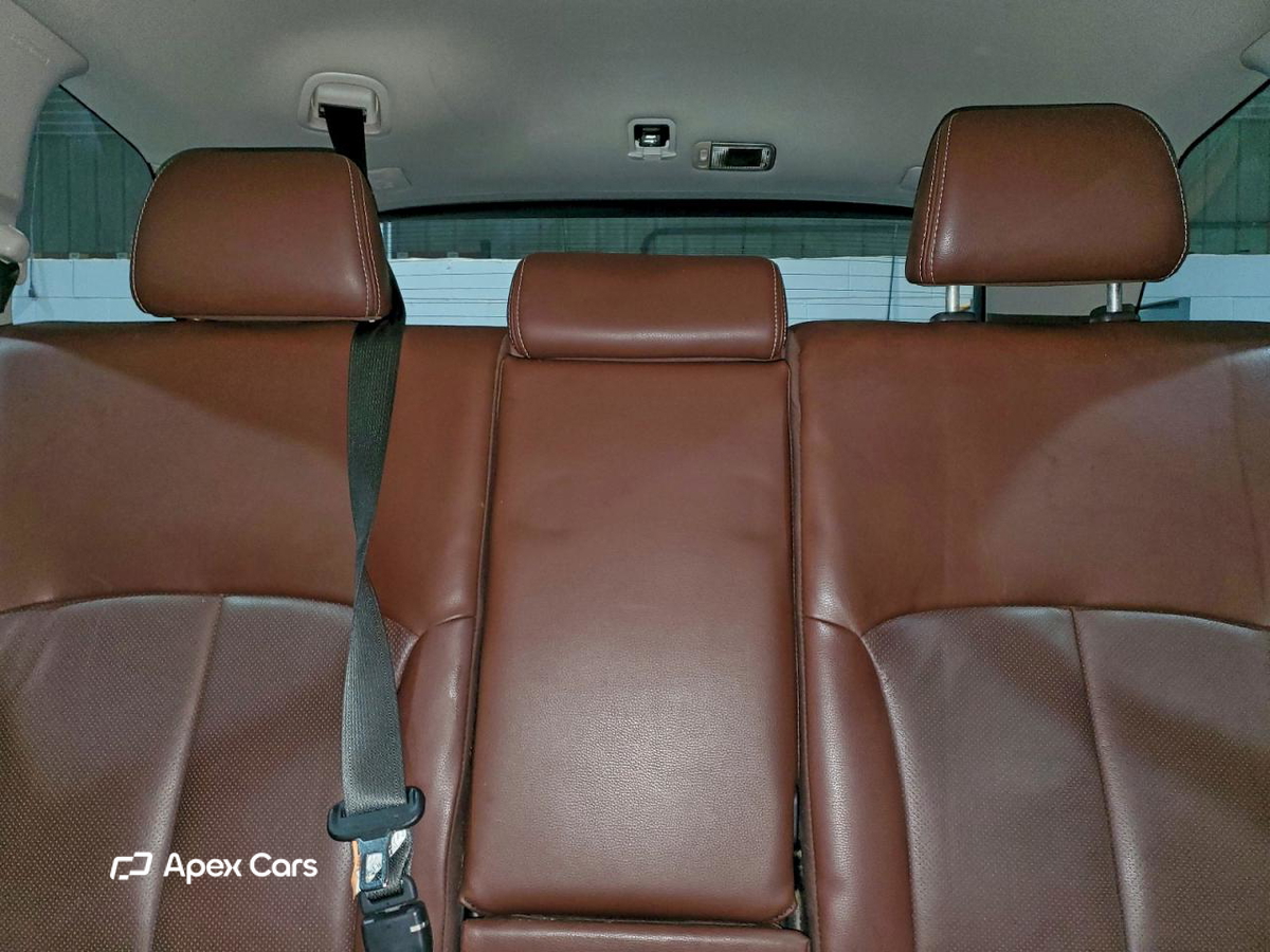 Subaru Outback 2014