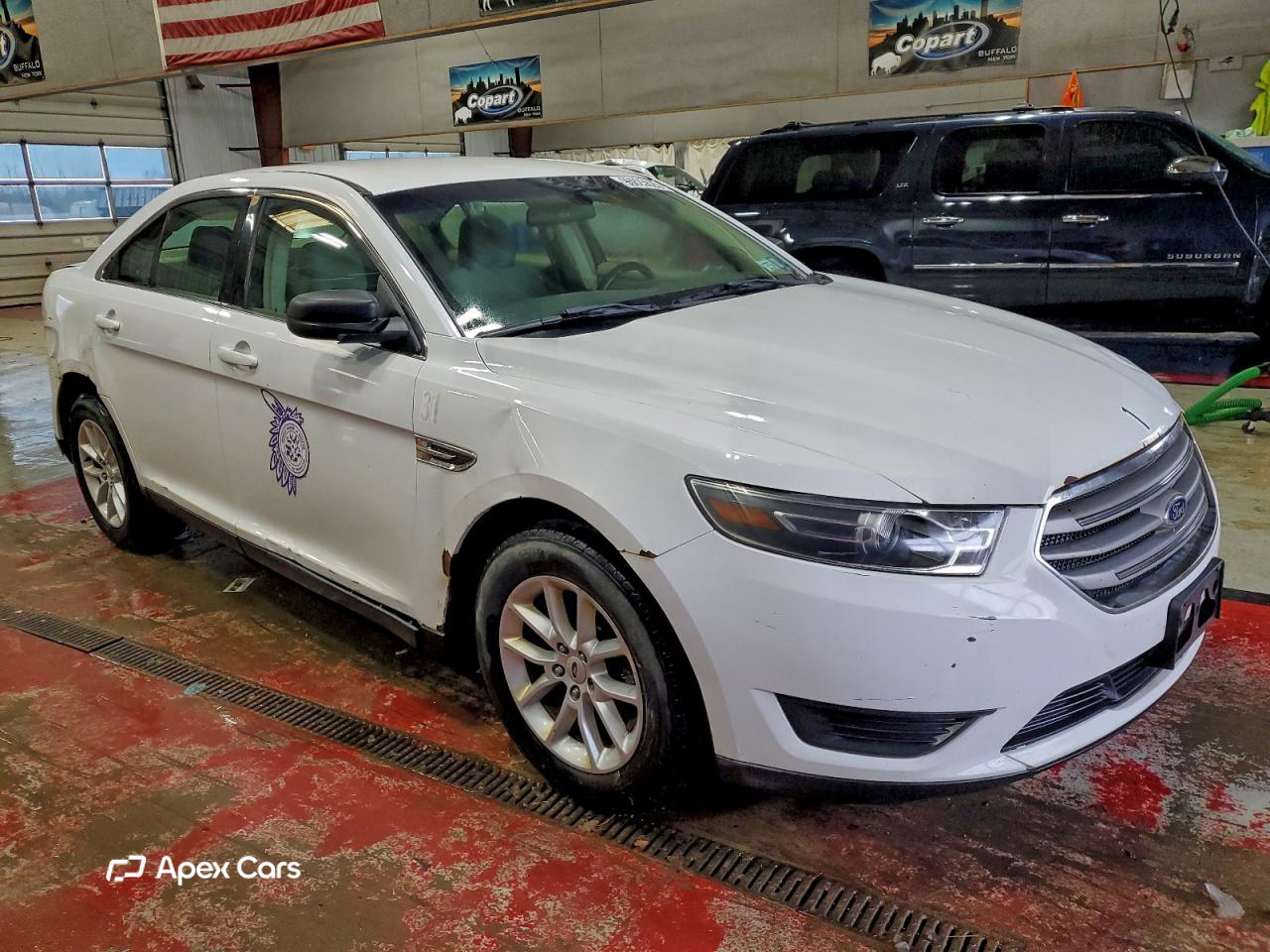 Ford Taurus 2015