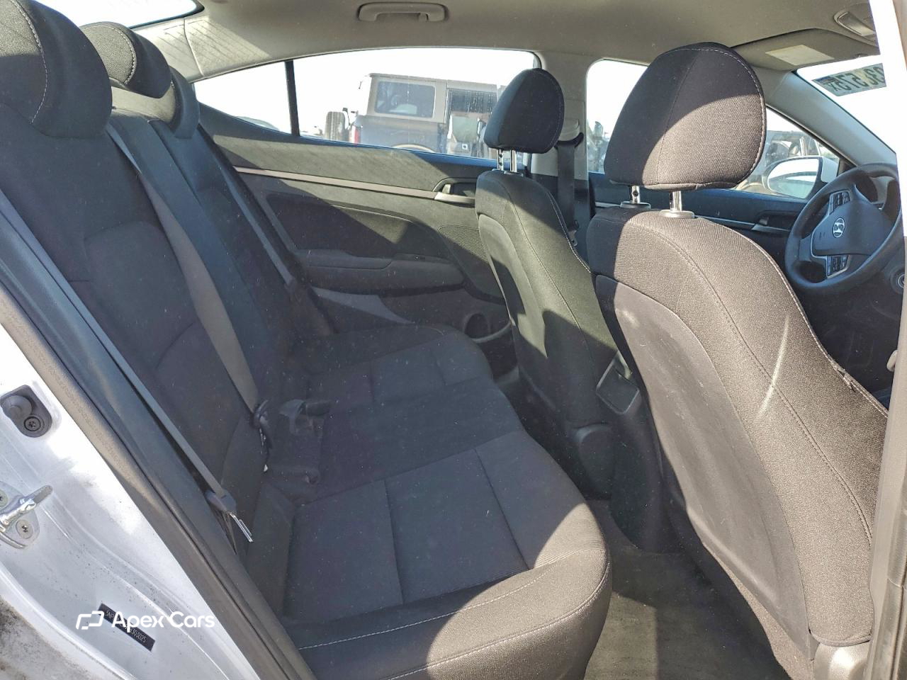 Hyundai Elantra 2018