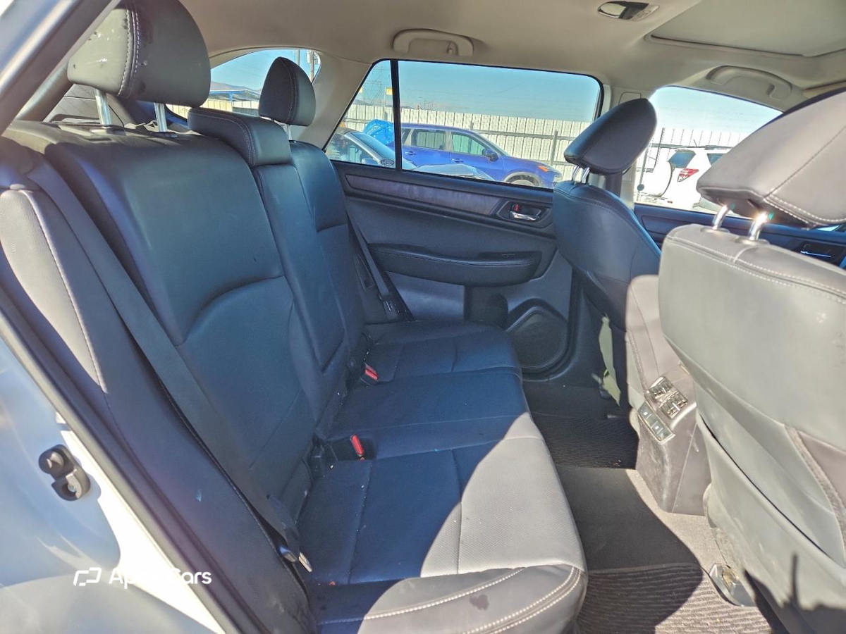 Subaru Outback 2017