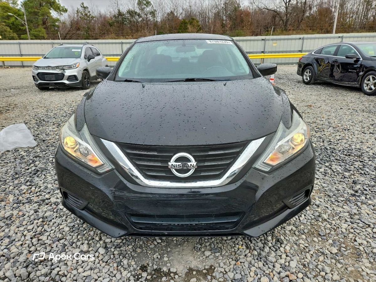 Nissan Altima 2017