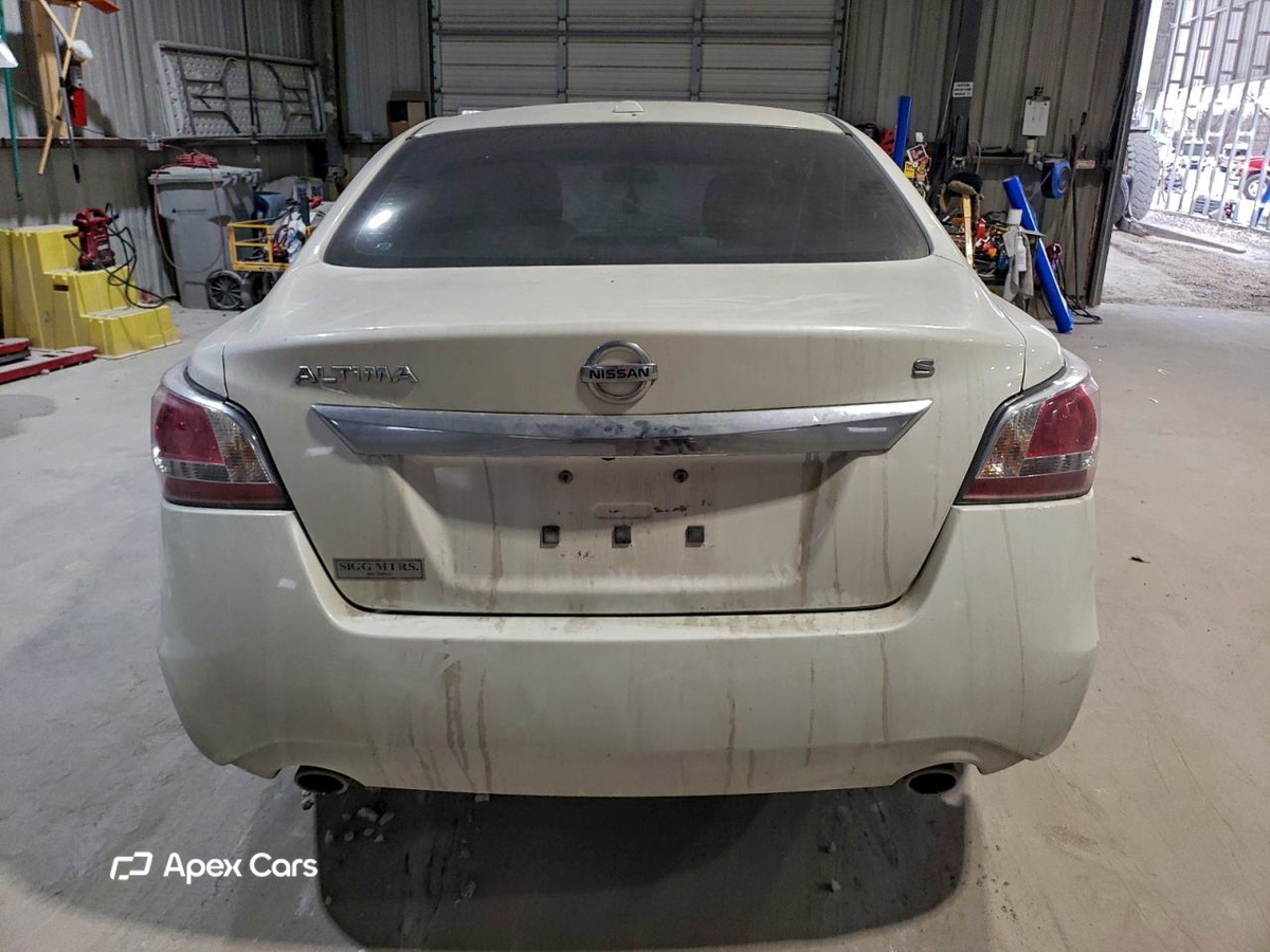 Nissan Altima 2015