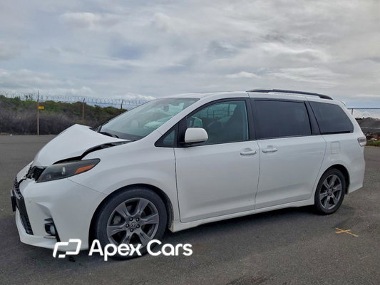 Toyota Sienna 2020 - Image 1 of 13