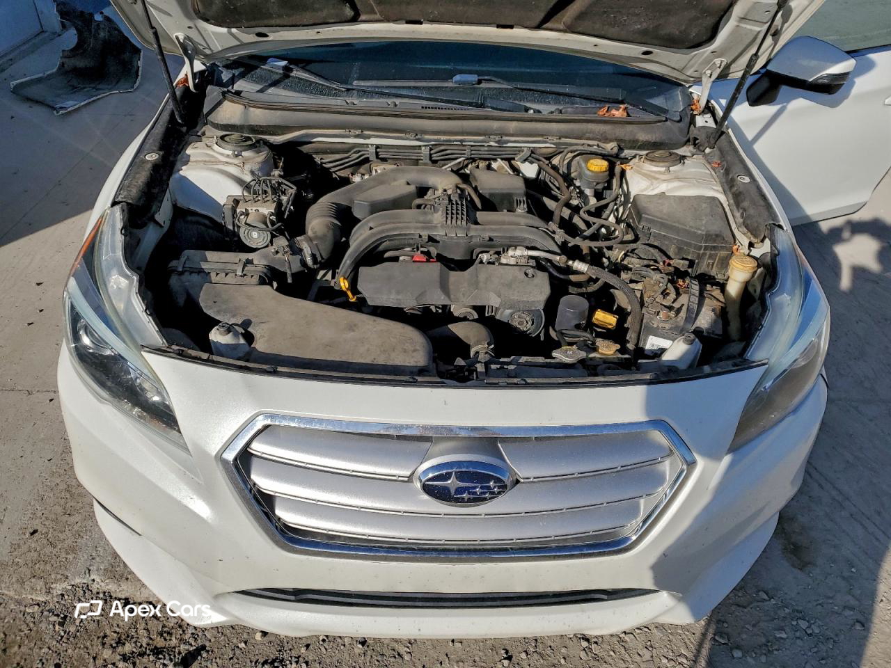 Subaru Legacy 2015