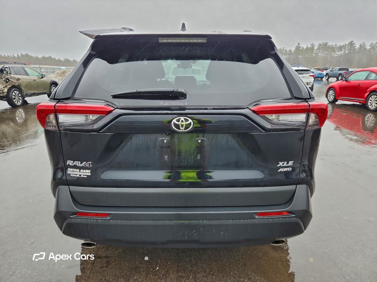 Toyota RAV 4 2024
